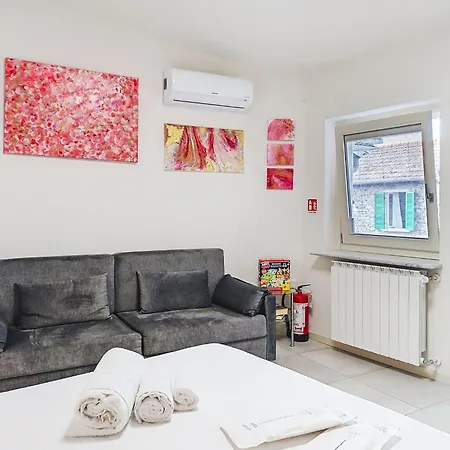 Fuoco By Interhome Apartamento Colazza